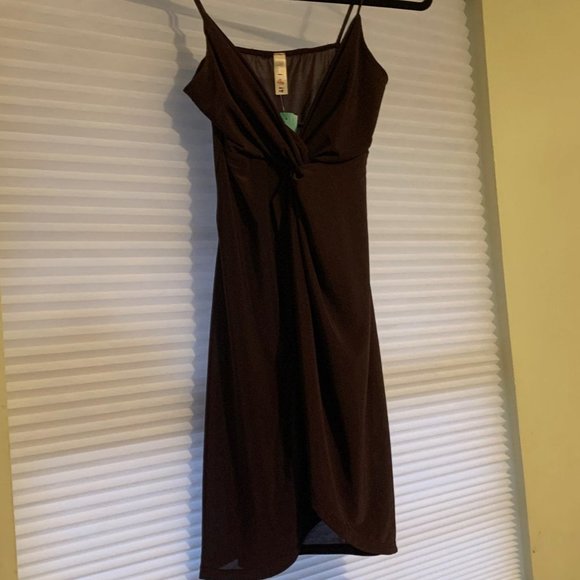 Plum Night out Dress - Picture 3 of 4